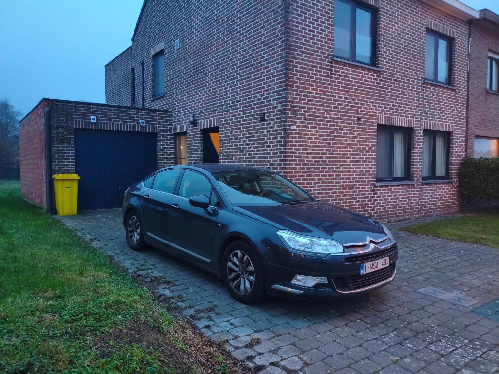 Citroen C5 exclusive 2.0 diesel, Auto's, Citroën, Voorwielaandrijving, 4 deurs, 4 cilinders, Blauw