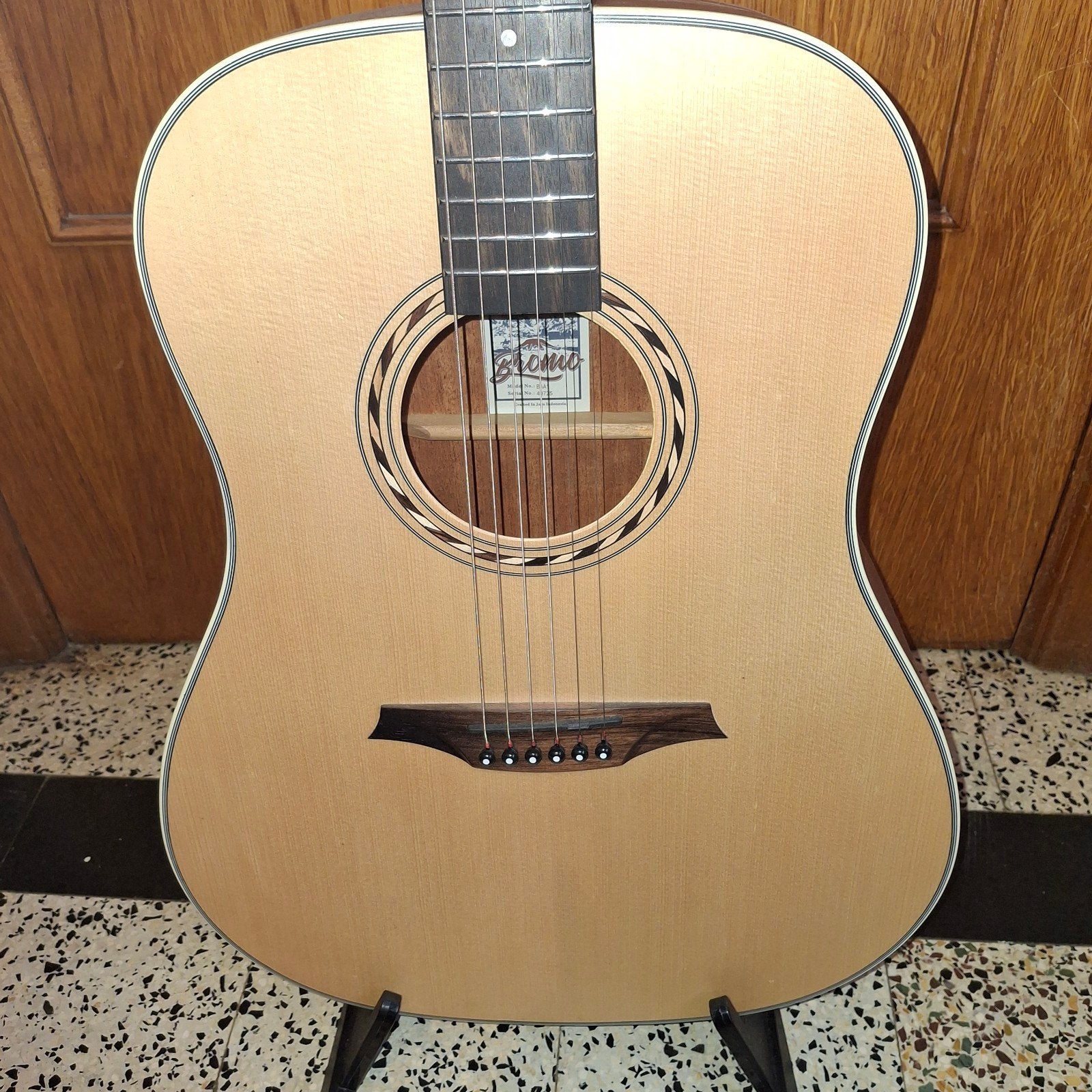 bromo baa1, Muziek en Instrumenten, Ophalen, Nieuw, Western- of Steelstringgitaar