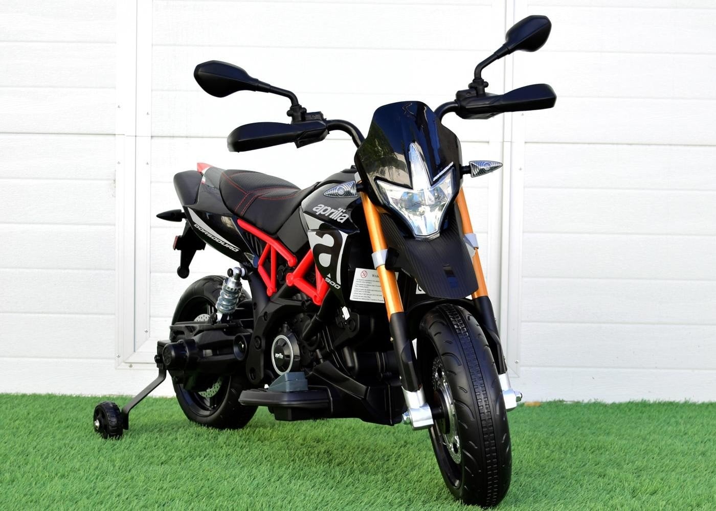 Moteur Aprilia Dorsoduro 900 12 V en cuir/MP3 AUX, Neuf