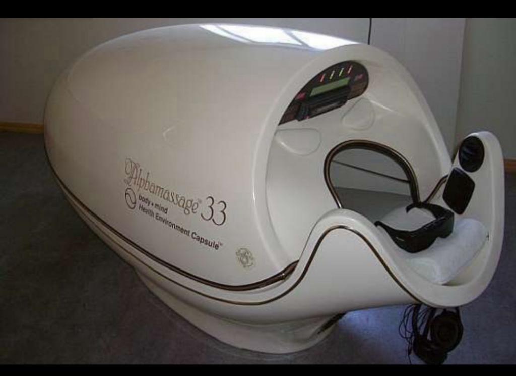 Alpha massagecapsul, Motoren, Ophalen, S