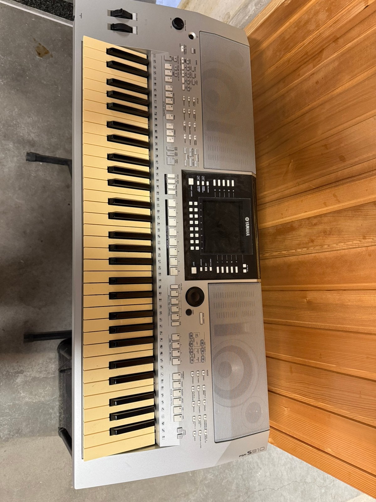 Yamaha PSR-S910 keyboard + standaard + hoes + versterker, Muziek en Instrumenten, Keyboards, Zo goed als nieuw, Yamaha, Ophalen