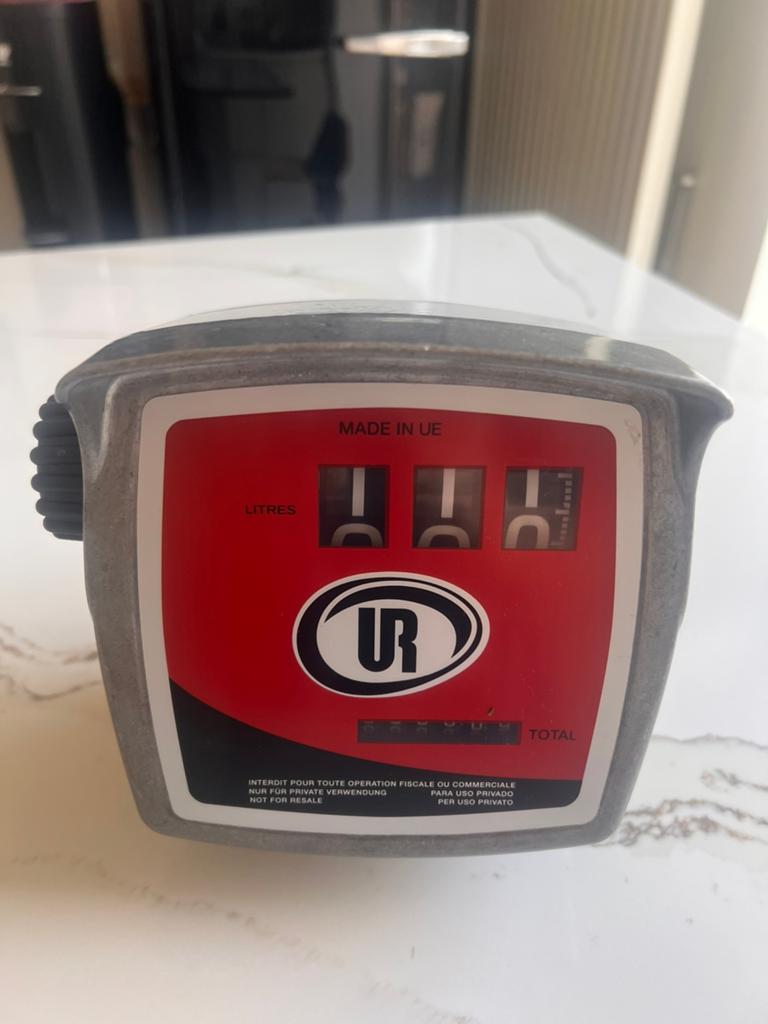 NOUVEAU Compteur numérique pour pompe à essence ou diesel, Enlèvement ou Envoi, Neuf, Systèmes à carburant