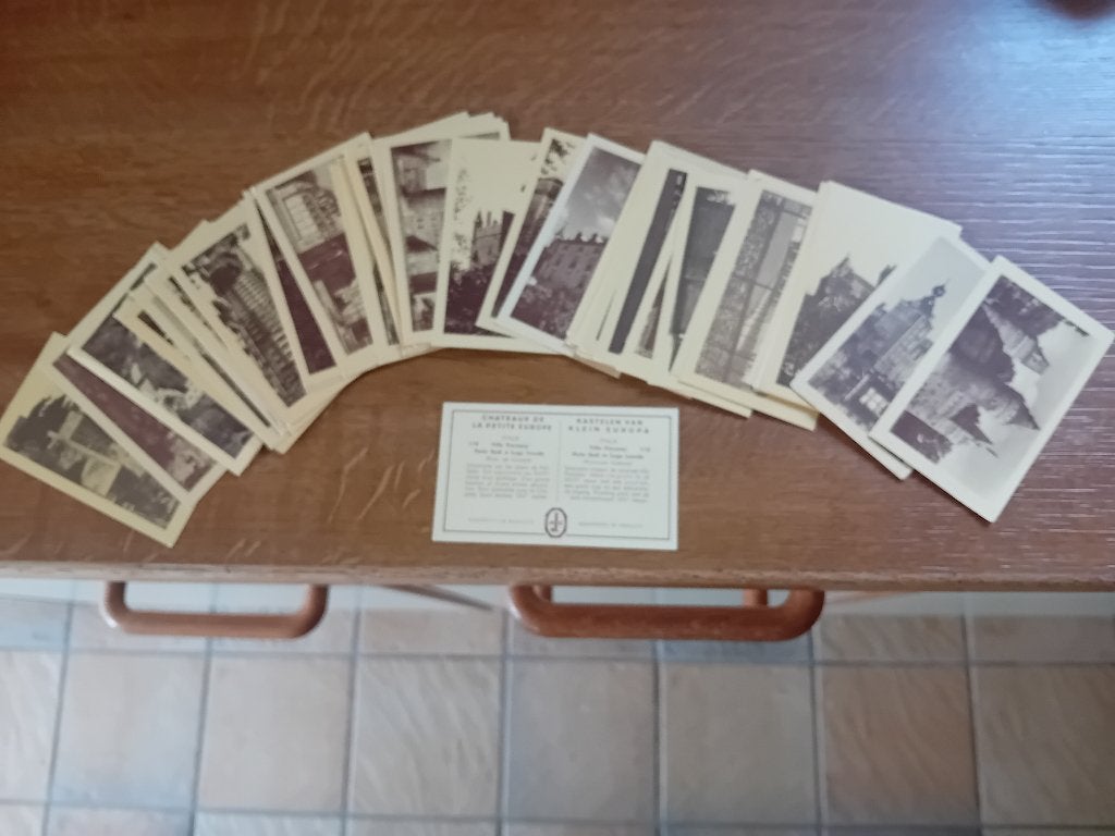 Lot Chromos Images Jubilé Châteaux Petite Europe 2, Enlèvement ou Envoi, Comme neuf