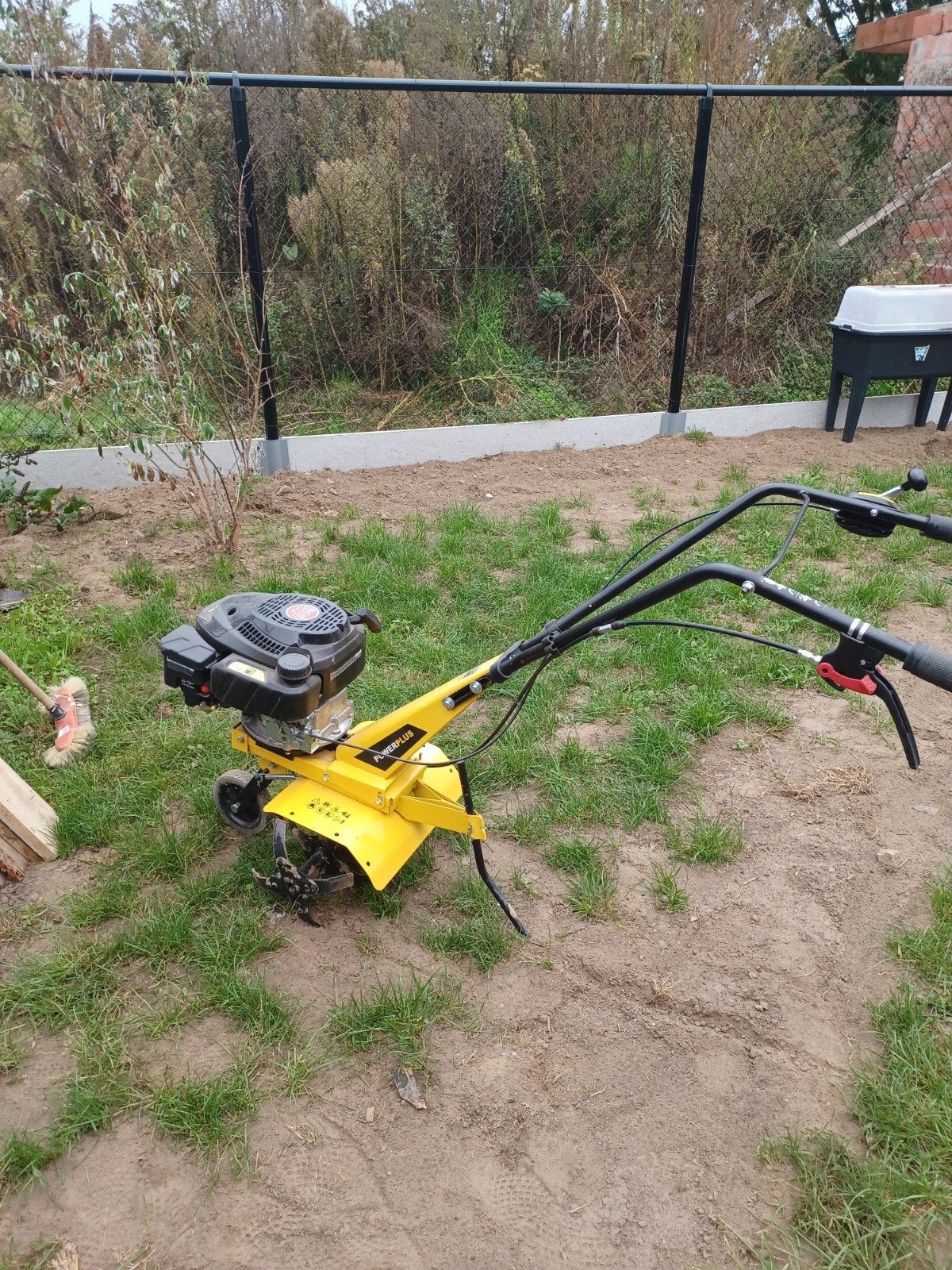 tuinfrees, Tuin en Terras, Ophalen, Zo goed als nieuw, 40 t/m 49 cm, Benzine-grasmaaier