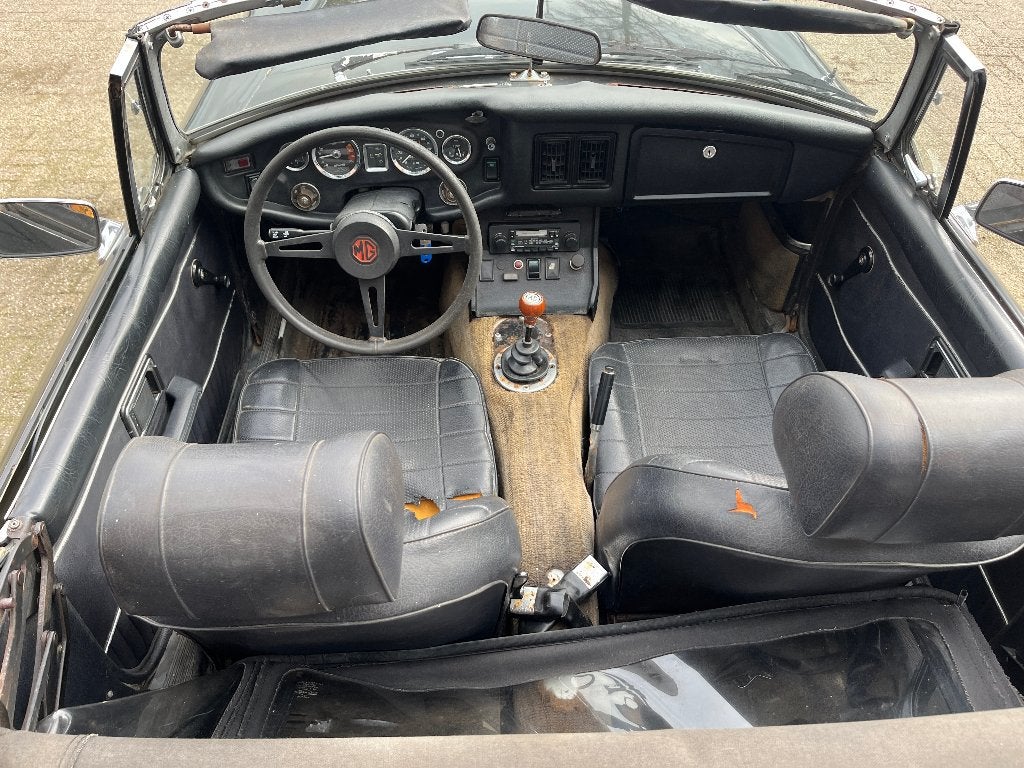 MG MGB roadster uit 1973 met overdrive, foto 7