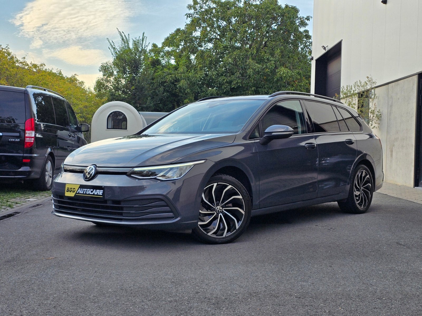 Volkswagen Golf VIII 2.0 TDI DSG AUT/LED/ACC/Assist/Trekhaak, Auto's, Volkswagen, Stof, USB, 5 deurs, Golf