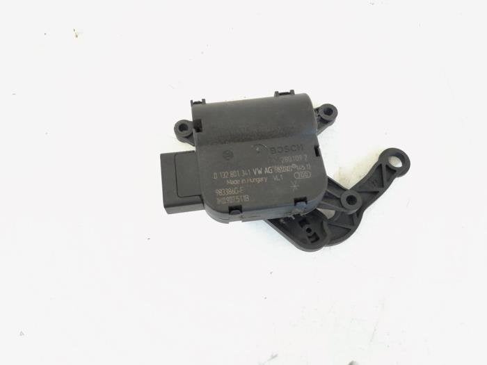 Kachelklep Motor van een Volkswagen Golf, Gebruikt, -, Volkswagen, -