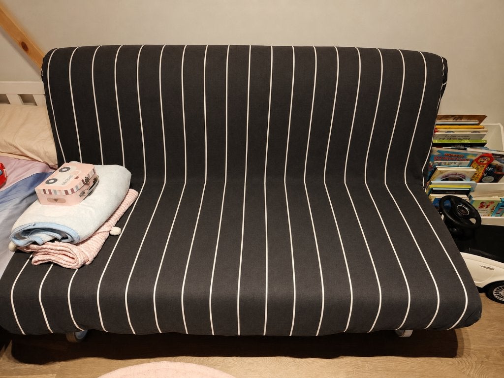 Ikea sofa bed, Maison & Meubles, Canapés | Salons, 75 à 100 cm, Bois, 200 à 250 cm, Banc droit