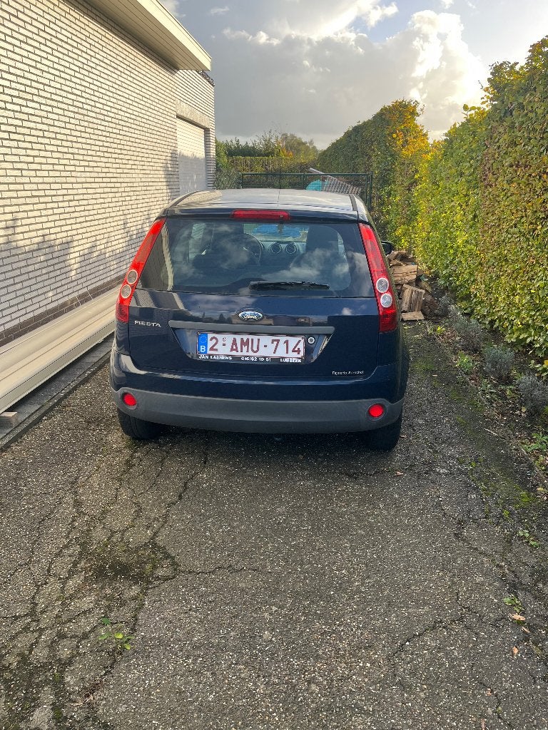 Ford Fiesta blauw, benzine, Auto's, Voorwielaandrijving, Stof, 4 cilinders, Blauw