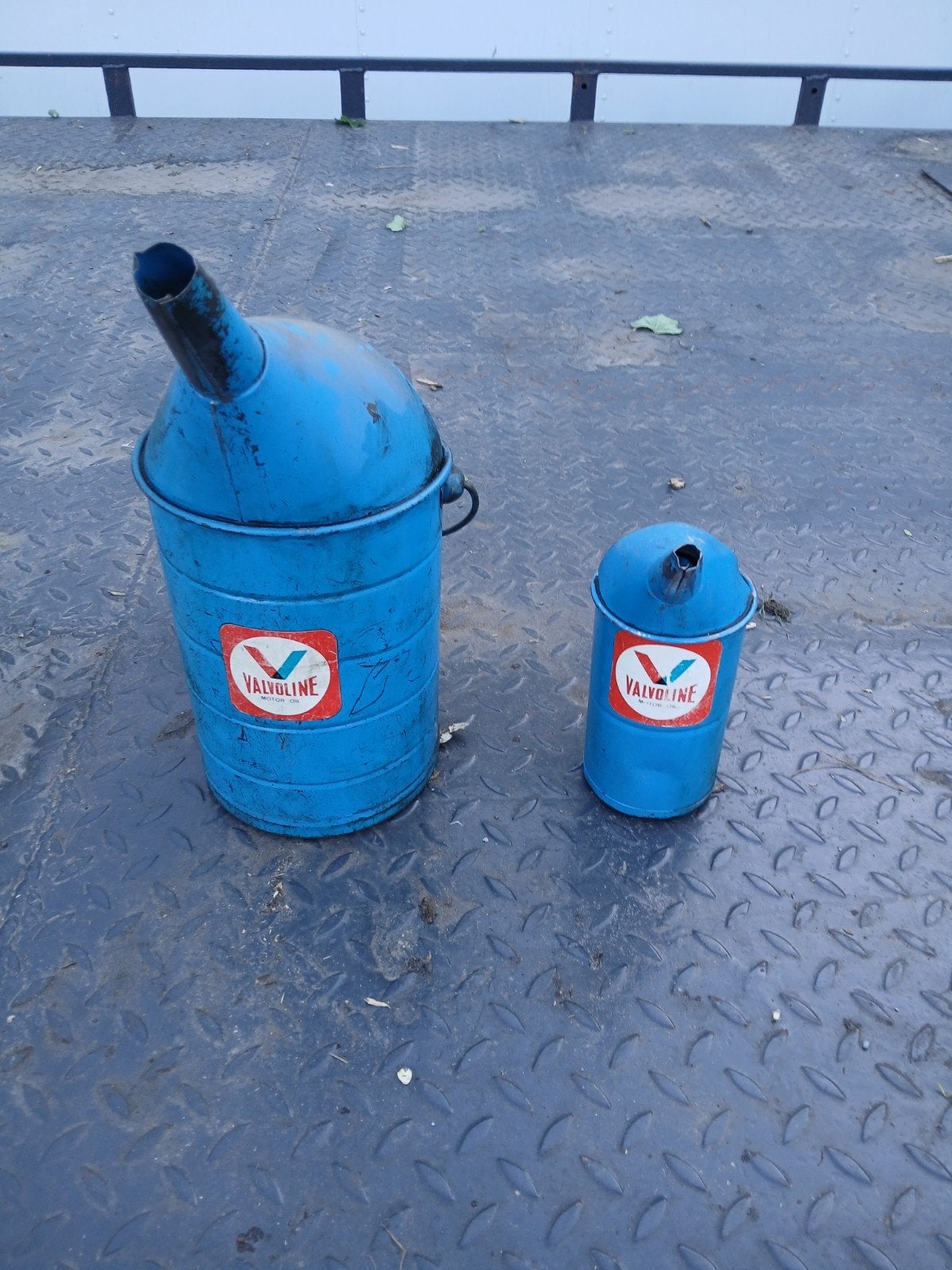 oliekannen valvoline, Ophalen
