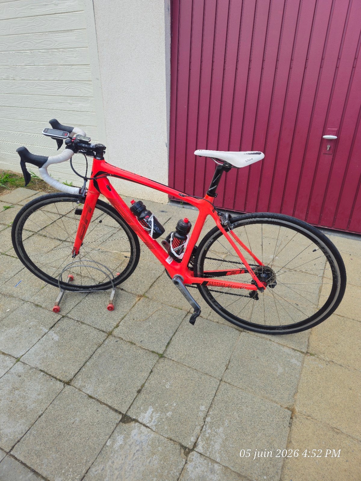 Vélo course Di2, Enlèvement