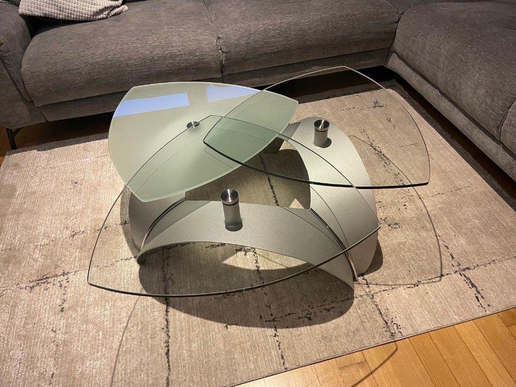Table basse, 100 à 150 cm, Comme neuf, Enlèvement, Autres formes