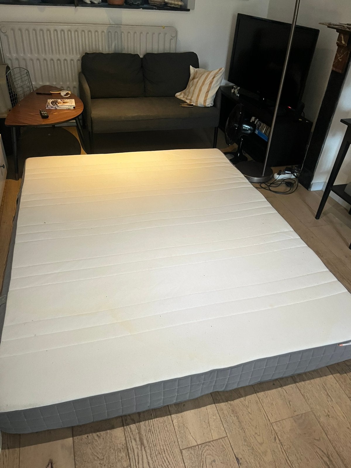 Matelas ikea, Matelas, Enlèvement, Utilisé, 200 cm
