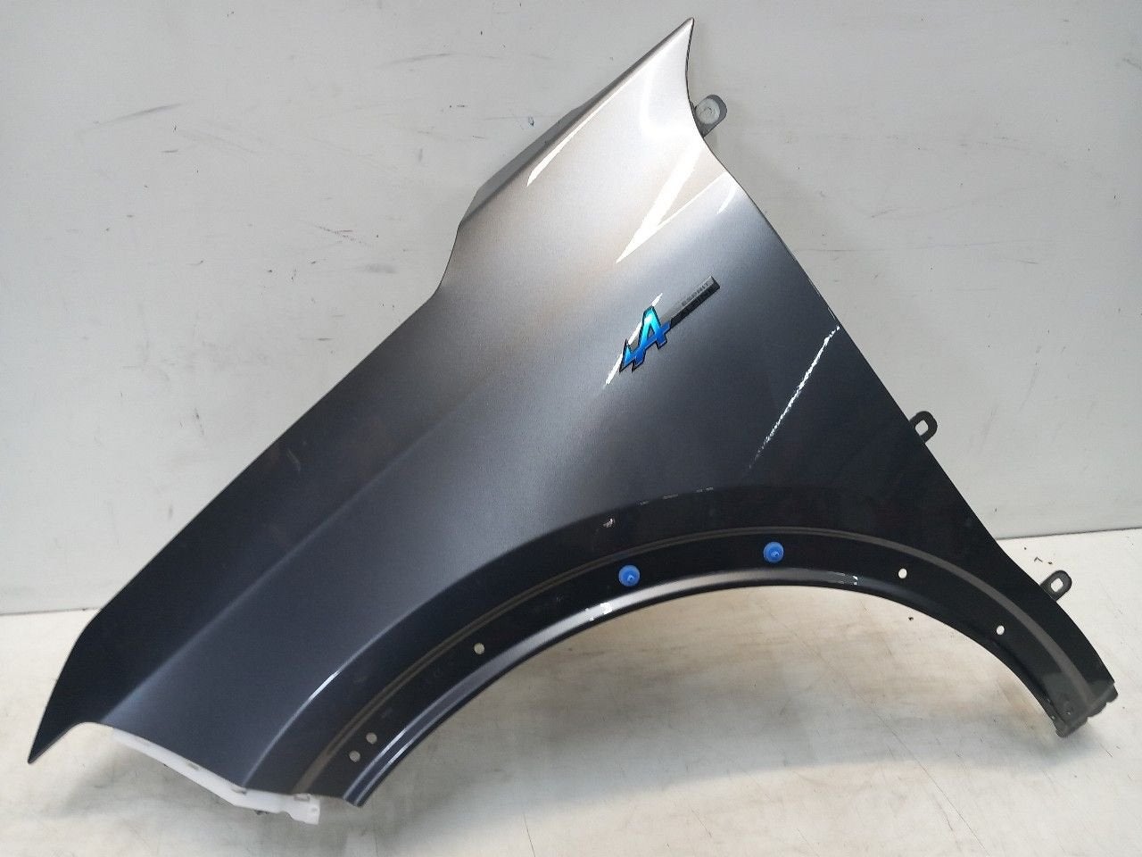 Spatbord links voor Renault Scenic, Onderdelen@venauto.nl, Van der Ven Autorecycling B.V., Ettenseweg 76, 4706 PB Roosendaal, The Netherlands