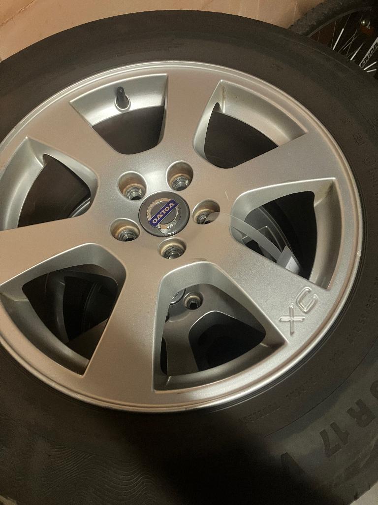 Zomerbanden met velgen Volvo xc60, Autos : Pièces & Accessoires, Pneus & Jantes, Pneus été, Autres dimensions, Enlèvement, Utilisé