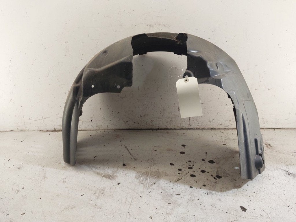 INTERIEUR AILE Ford Fiesta 6 (JA8) (01-2008/01-2018), Garde-boue, Henry-Ford-Straße  1
50735  Köln, DE, Ford-Werke GmbH, Kunden@ford.com
