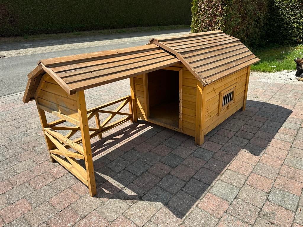 Niche à chien Cheyenne avec terrasse taille L, Animaux & Accessoires, Enlèvement ou Envoi, 65 à 100 cm, 110 cm ou plus, Niche à chien