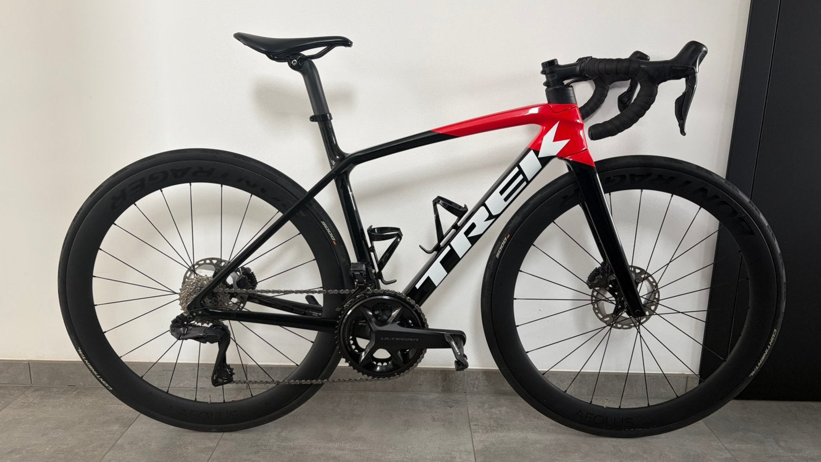 Trek Emonda 50 Ultegra di2 12-speed, Fietsen en Brommers, Carbon, 49 tot 53 cm, Zo goed als nieuw, Ophalen
