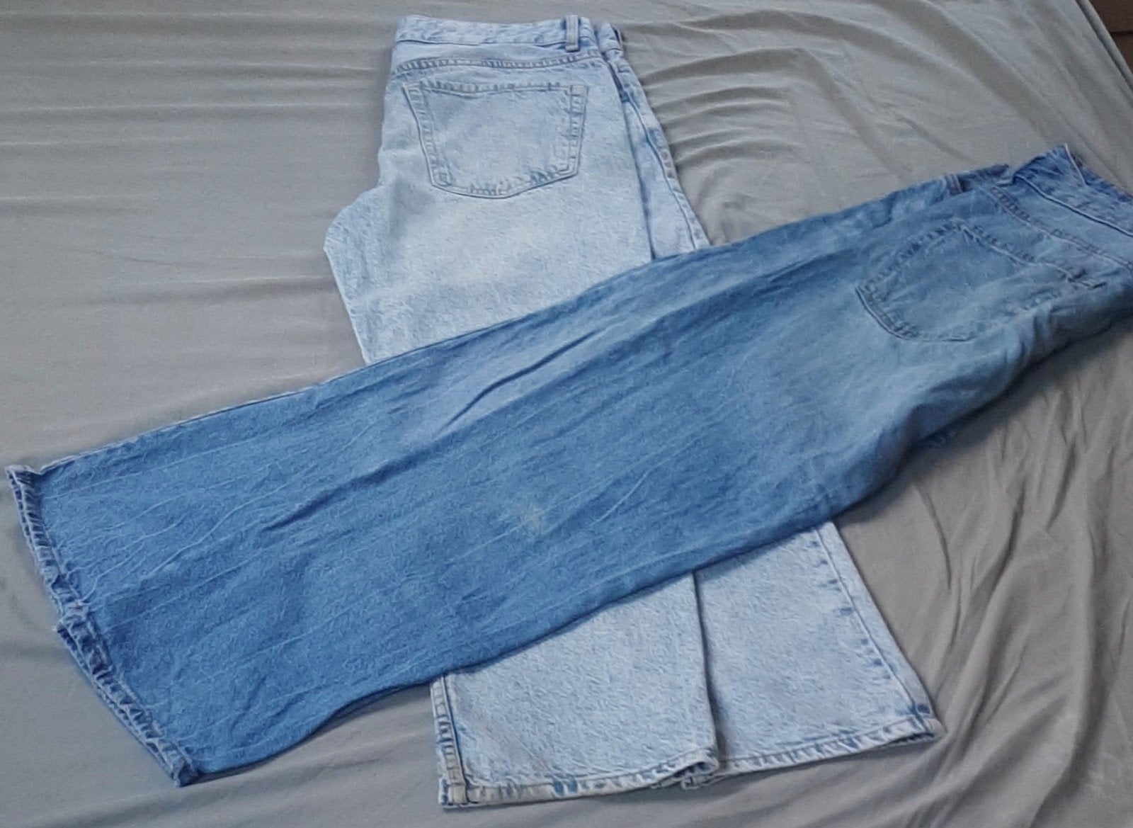 heren lightblauw and donker blauwn jeans, Kleding | Heren, Ophalen, Blauw, Zo goed als nieuw, Bershka