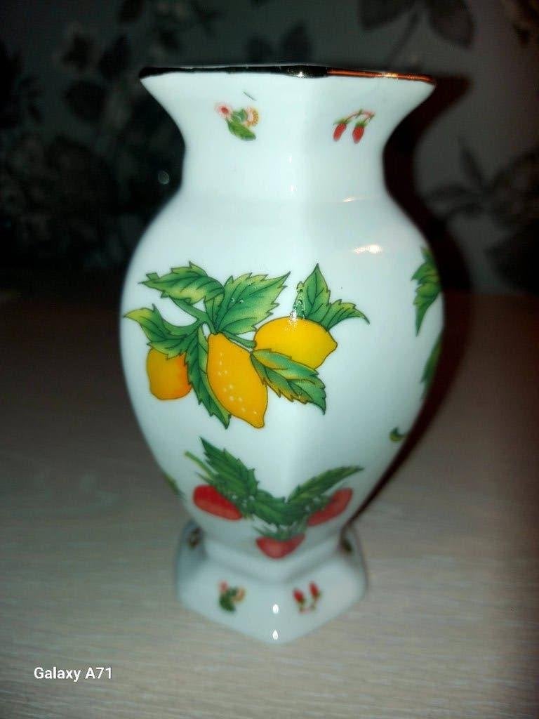 vase vintage en porcelaine blanche brillante, Antiquités & Art, Enlèvement