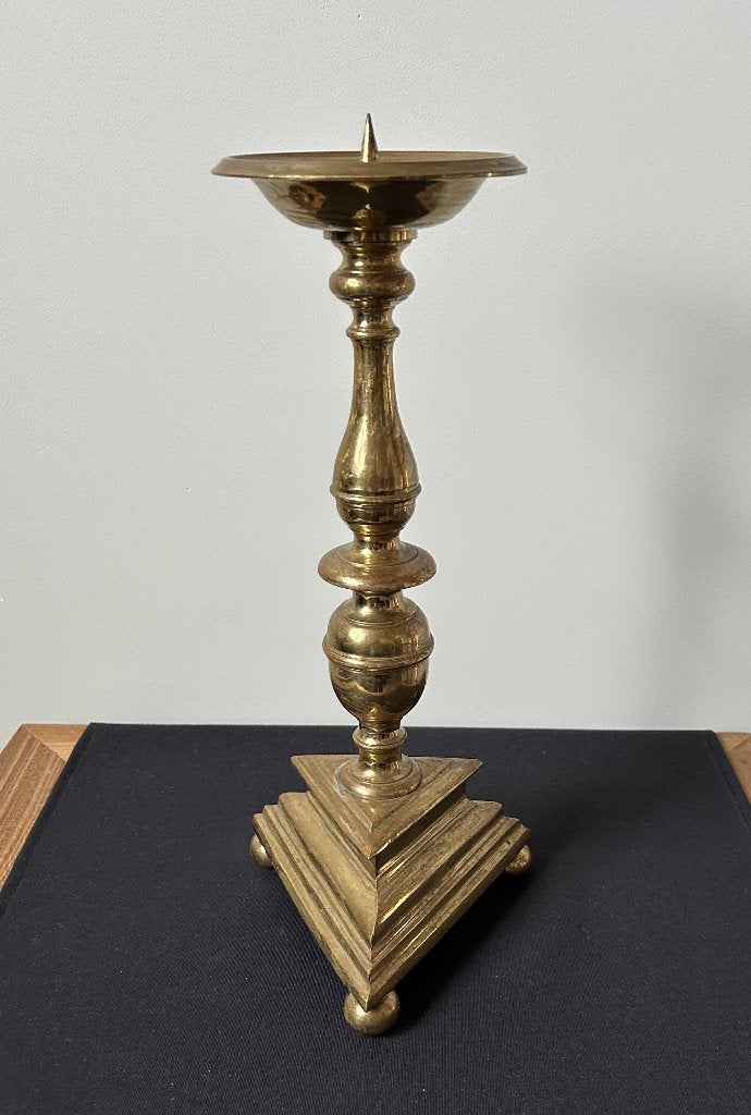 Mooi Zware Kandelaar - Messing (geel koper), Antiek en Kunst, Antiek | Kandelaars, Ophalen of Verzenden, Koper of Brons