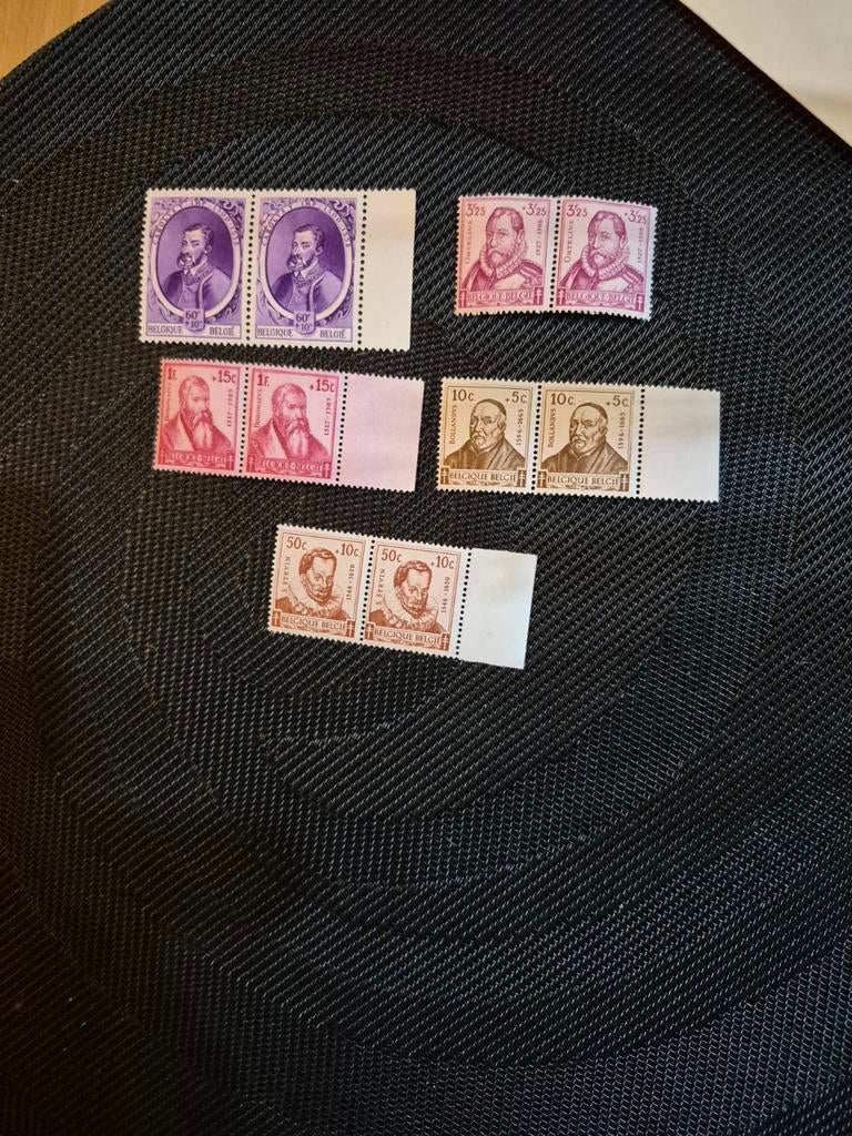Lot timbres belges anciens Carolus V, Ortelius, Stevin paire, Timbres & Monnaies, Timbres | Albums complets & Collections, Enlèvement ou Envoi