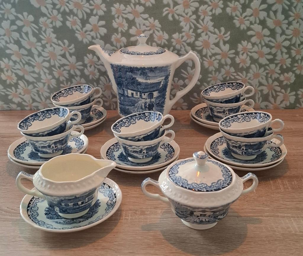 Uniek Antiek Servies "Boerenhoeve" - S. Céramique Maastricht, Enlèvement ou Envoi