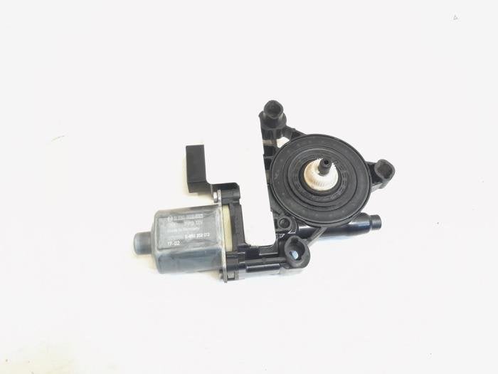 Moteur de vitre portière d'un Audi A3, -, 3 mois de garantie, Audi, Utilisé