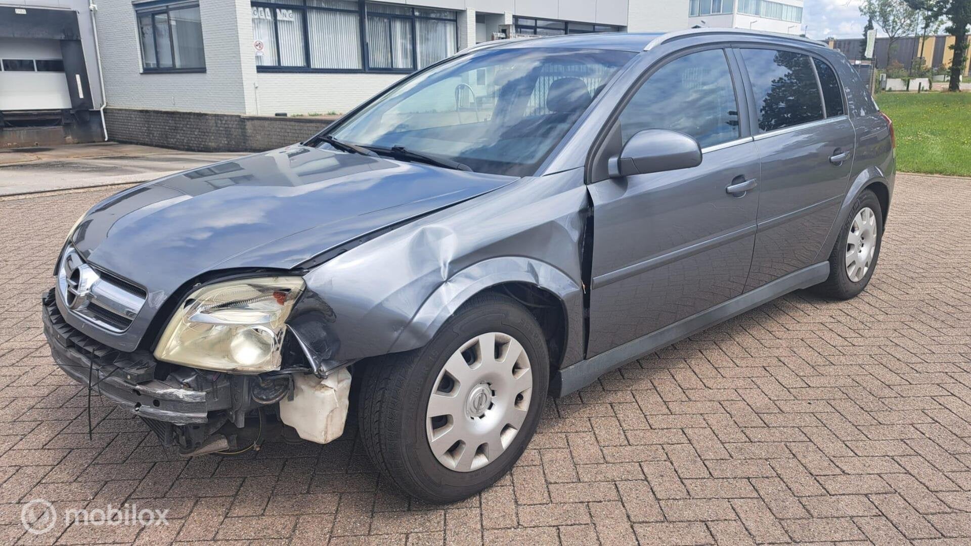 Opel Signum 1.8-16V LPG auto rijd gewoon voor schade, Auto's, 122 pk, 4 cilinders, 1796 cc, 190 g/km