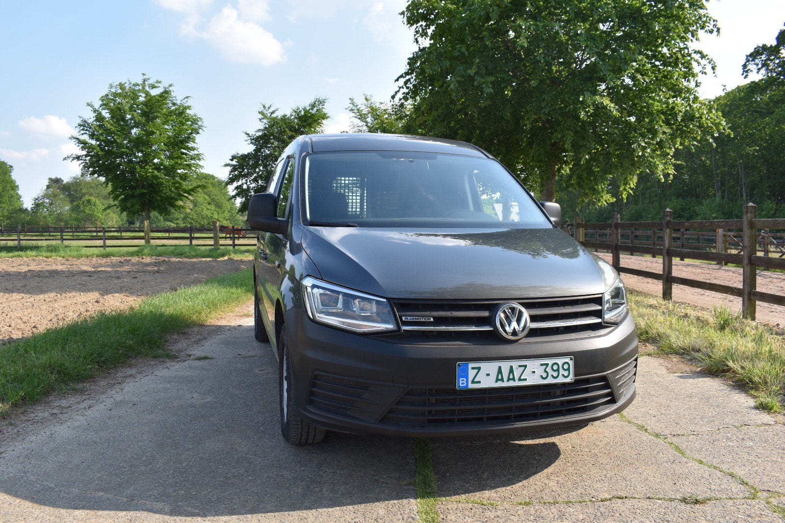 Caddy maxi 26000km, Autos, Argent ou Gris, Euro 6, USB, 2 places