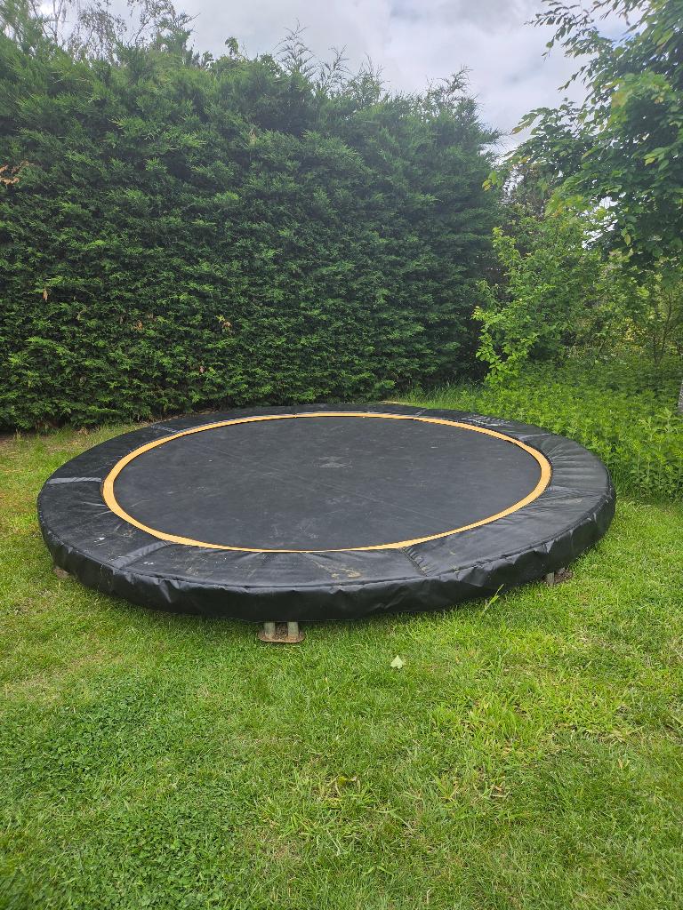 Trampoline inground 330cm, Kinderen en Baby's, Speelgoed | Buiten | Trampolines, Ophalen, Gebruikt