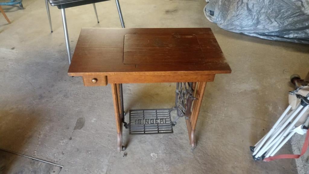 Machine à coudre Singer, Antiquités & Art, Antiquités | Machines à coudre, Enlèvement