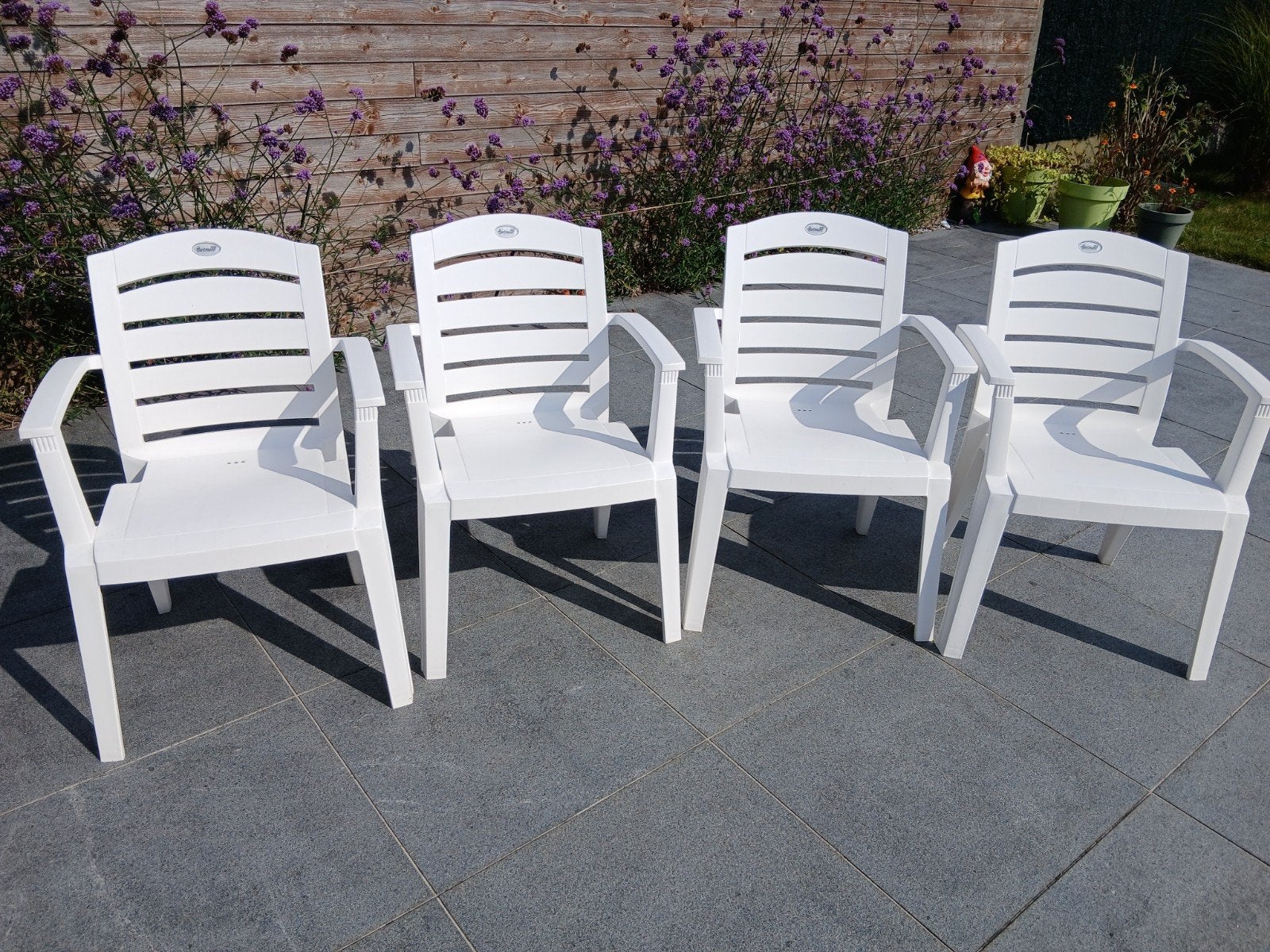 witte hartman tuinstoelen, Tuin en Terras, Ophalen