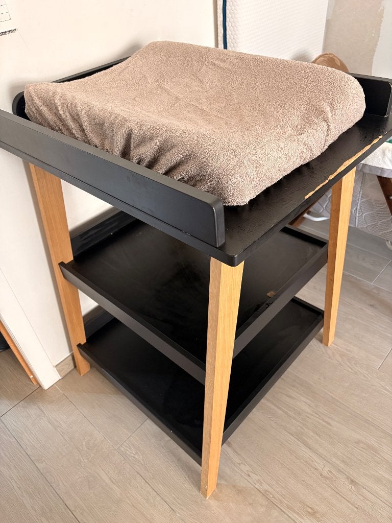 Verschoningstafel, Enlèvement, Utilisé, Commode
