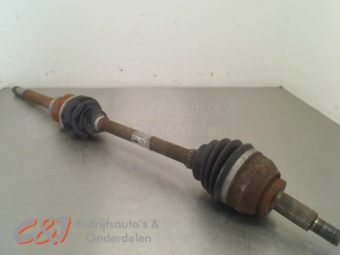 Arbre de transmission avant droit d'un Renault Trafic, Renault, -, 3 mois de garantie, Utilisé