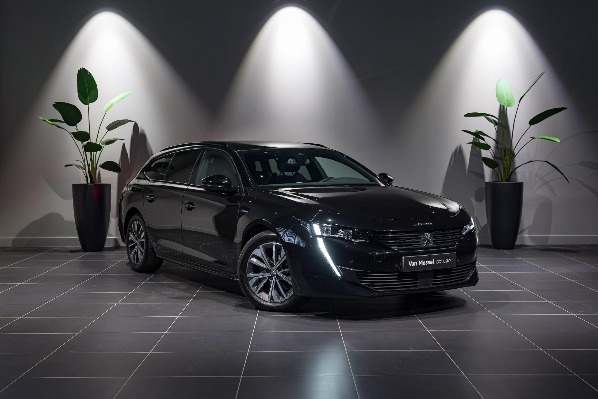 Peugeot 508 SW 1.6 Hybrid 225 e-EAT8 Allure Pack, Auto's, Peugeot, Stof, Gebruikt, Euro 6, 4 cilinders