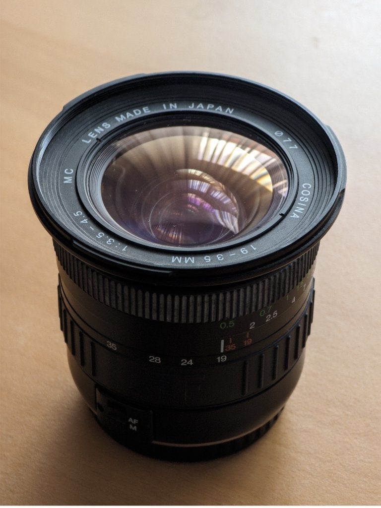 Cosina MC 19-35mm f3.5-4.5 Lens, Audio, Tv en Foto, Foto | Lenzen en Objectieven, Gebruikt, Groothoeklens, Ophalen of Verzenden
