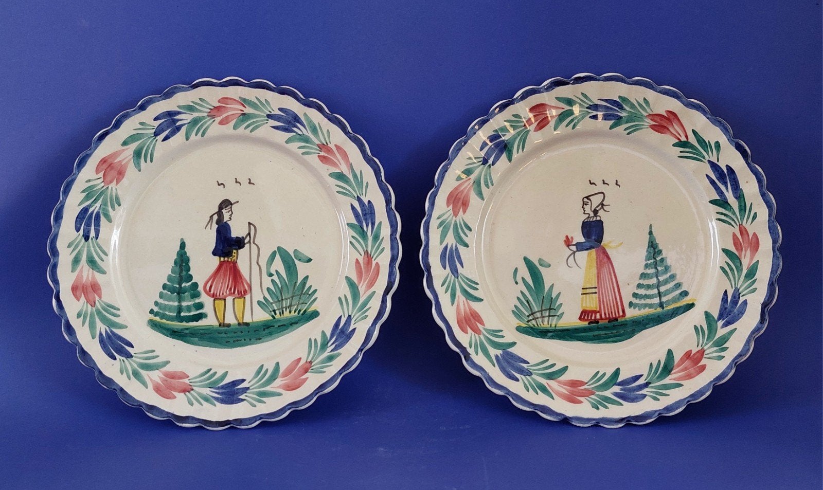 Set van 2 originele Henriot Quimper borden - Man & Vrouw, Enlèvement ou Envoi