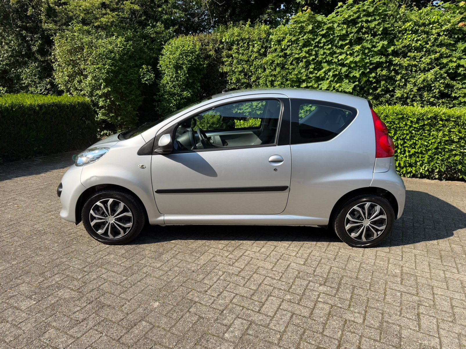 Peugeot 107 (=Aygo!) 1.0 benz 9/2008 *40.707km* 1j garantie, Auto's, Peugeot, Voorwielaandrijving, Stof, 50 kW, Bedrijf