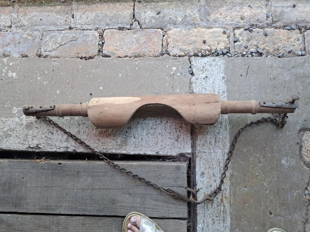 Ancien porte seaux, Antiquités & Art, Antiquités | Outils & Instruments, Enlèvement