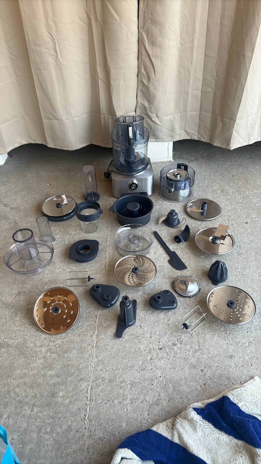 Kenwood multipro met extra accessoires, Elektronische apparatuur, Ophalen, 4 liter of meer, 3 snelheden of meer, Zo goed als nieuw