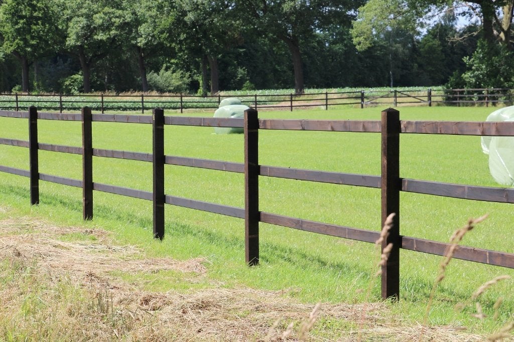 14. Houten omheining | paardenbak | paarden omheining, Dieren en Toebehoren, Weidegang, 4 paarden of pony's of meer