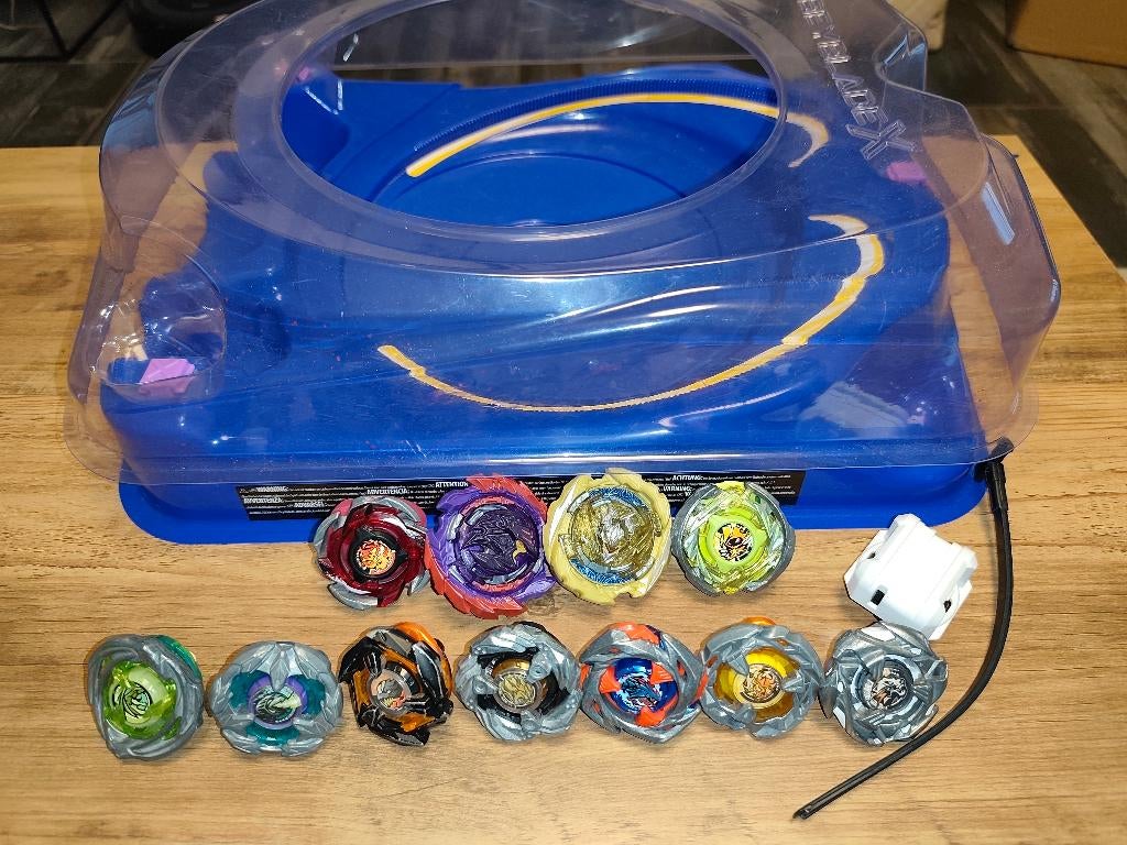 Beyblade x verzameling, Verzamelen, Speelgoed, Ophalen, Zo goed als nieuw