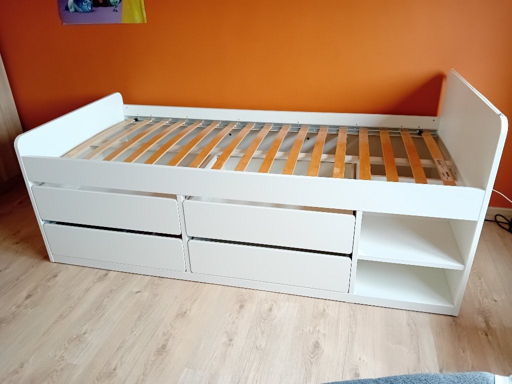 Bed 90x200 Släkt Ikea met lades en rekje, Huis en Inrichting, Ophalen, 90 cm, Eenpersoons, Wit