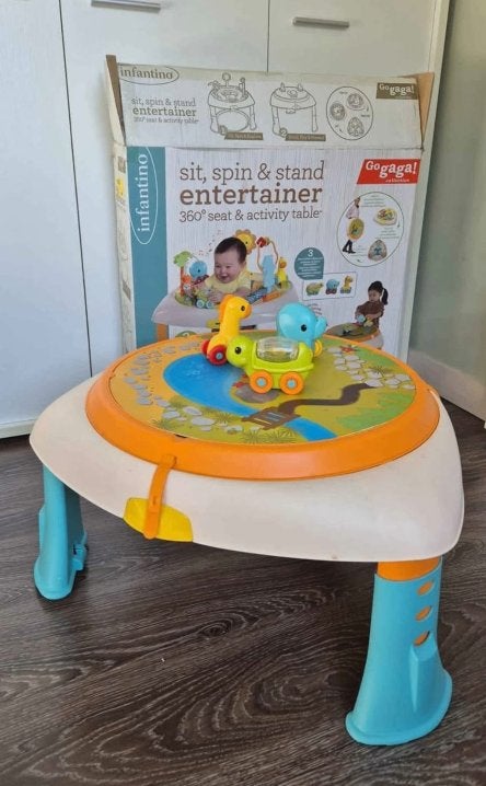 Activiteitentafel Infantino "Sit, spin & stand entertainer", Enlèvement, Comme neuf