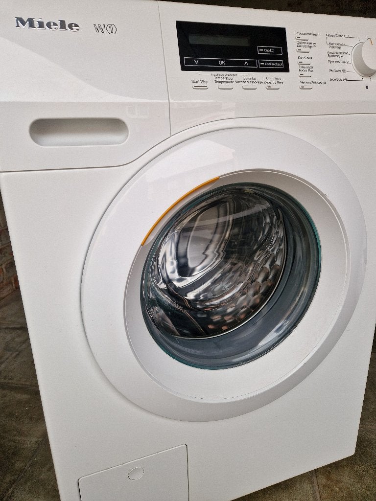 Machine à laver Miele 8kg A +++. 1600trs, Electroménager, Enlèvement, Comme neuf, Chargeur frontal