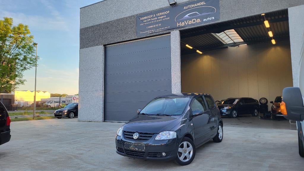 Volkswagen Fox 1.2 Essence Euro 4 avec 046 000 km de 2010, Autos, Argent ou Gris, Achat, Entreprise, Boîte manuelle