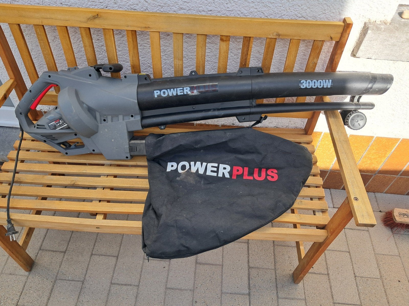 Souffleur à feuilles/aspirateur - Power Plus 3000 W - pas de, Enlèvement