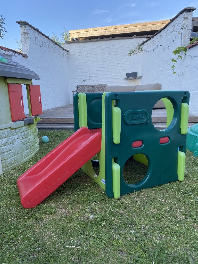 Little Tikes Activity Gym - Klimtoestel - Speeltoestel, Enfants & Bébés, Jouets | Extérieur | Aires de jeux, Comme neuf, Toboggan