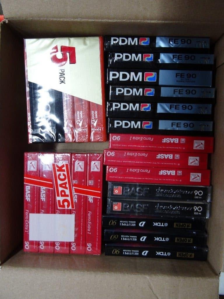 25 Cassettes audio emballé neuve, Enlèvement ou Envoi, Neuf, dans son emballage, 2 à 25 cassettes audio, Vierge